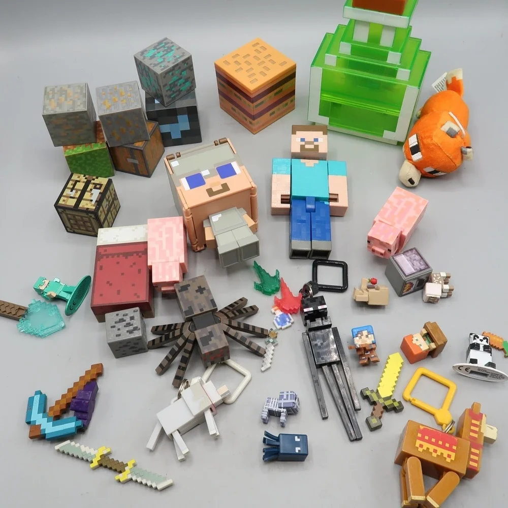 Minecraft Toy Action Figure & Accessories Toy Lot Spider Blocks Weapons